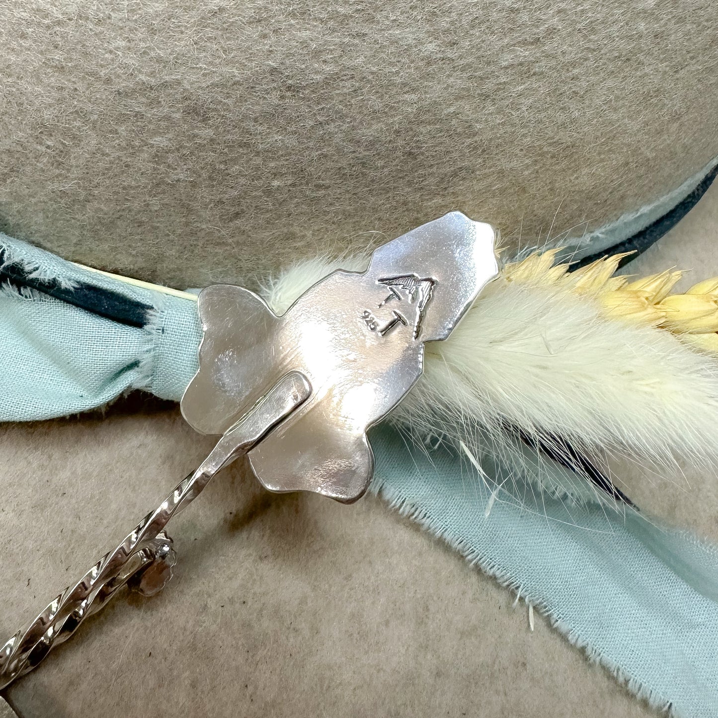 Twin Trails Hitch hat pin - Sand Hill Turquoise & Sea Glass Sterling Silver