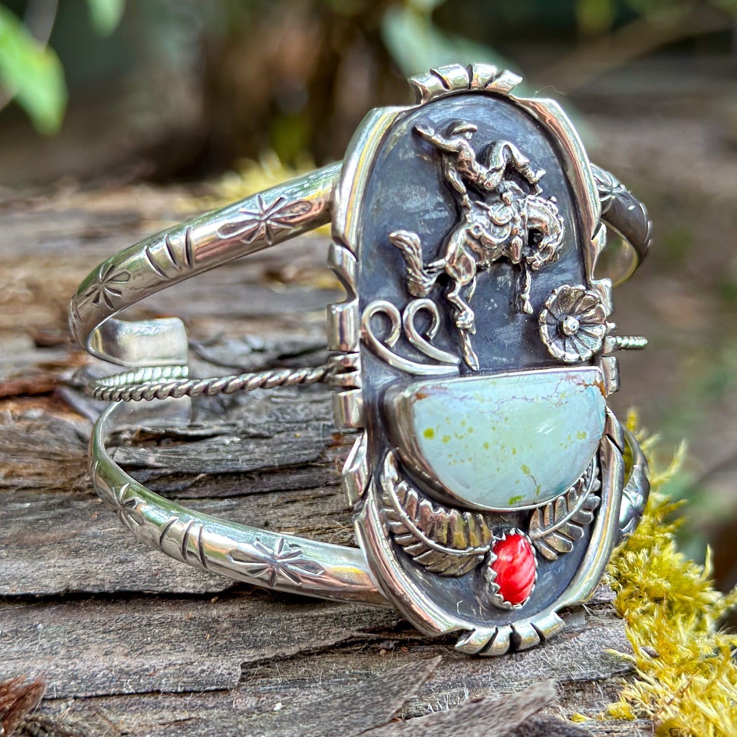 Buck 'Em Cuff with Sand Hill Turquoise and Spiny Oyster